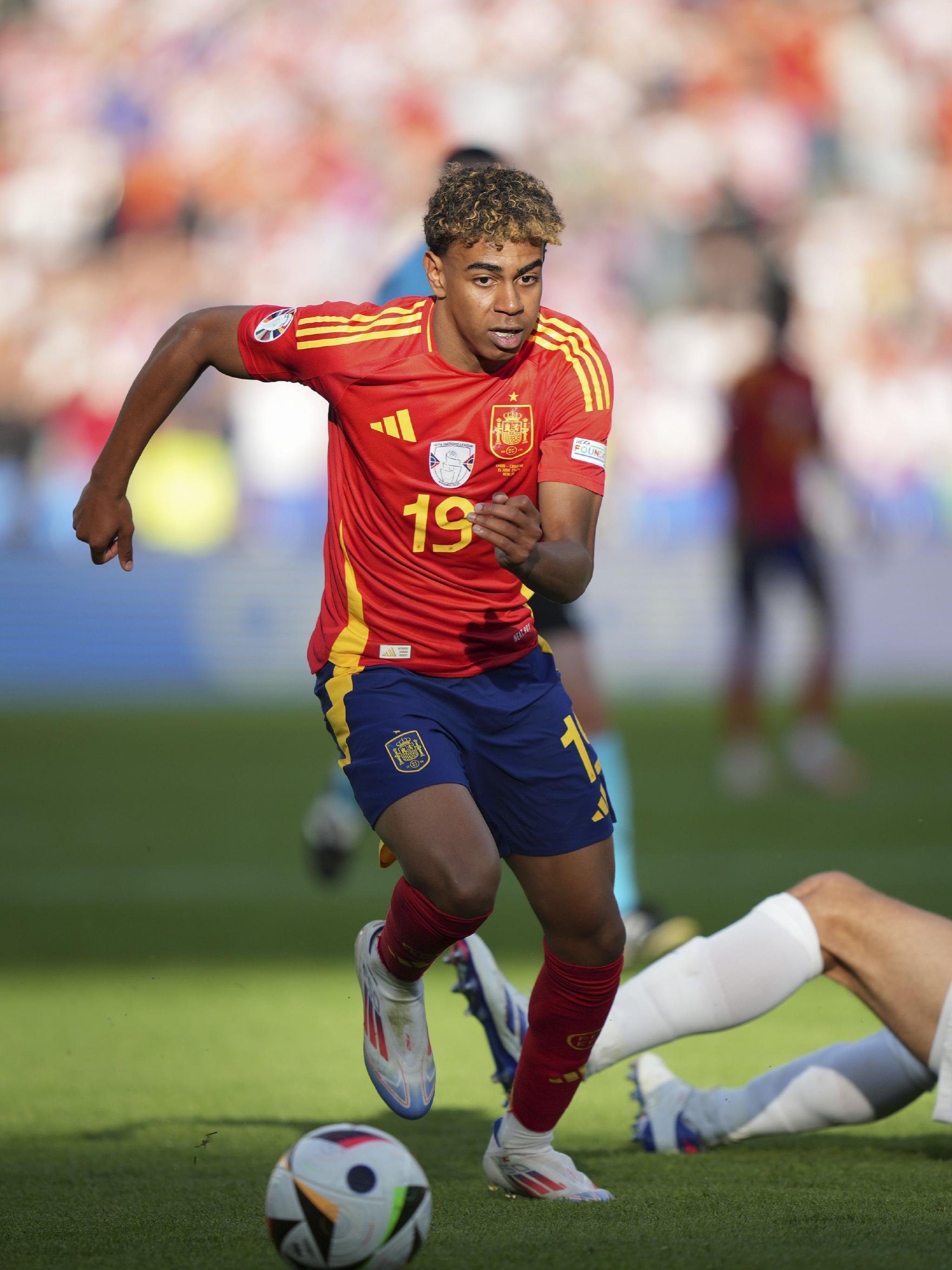 115-110 排名第十开拓者爆冷胜西部前六马刺 年轻军逆袭显信心